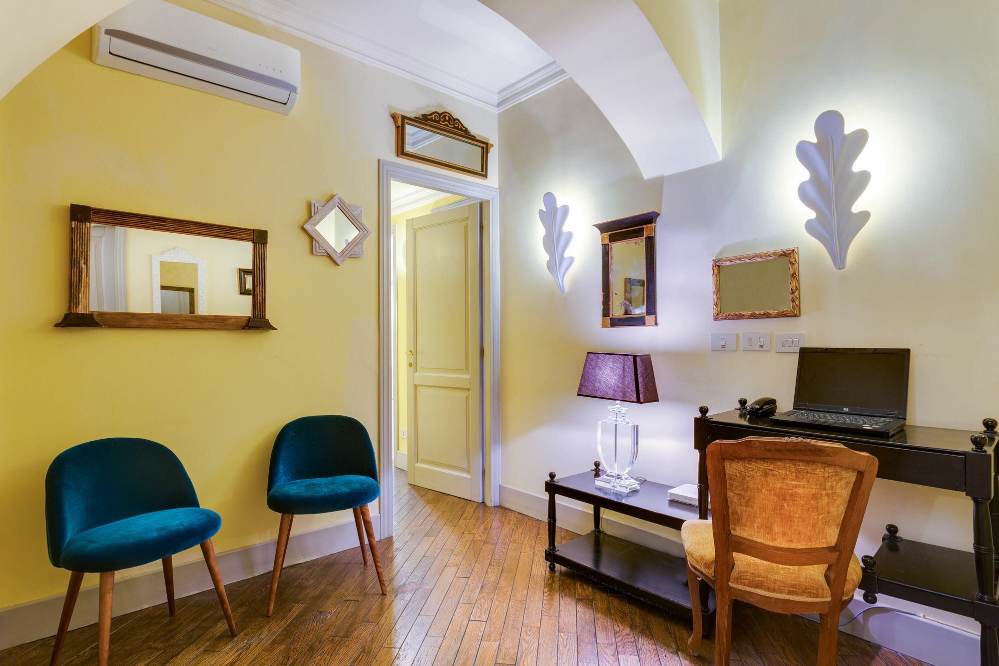 Casa Heberart Guest House Capo Le Case Rome Exterior photo